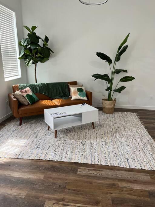הוילה קובינגטון Luxury 2Br Within Walking Distance To Nightlife!! מראה חיצוני תמונה